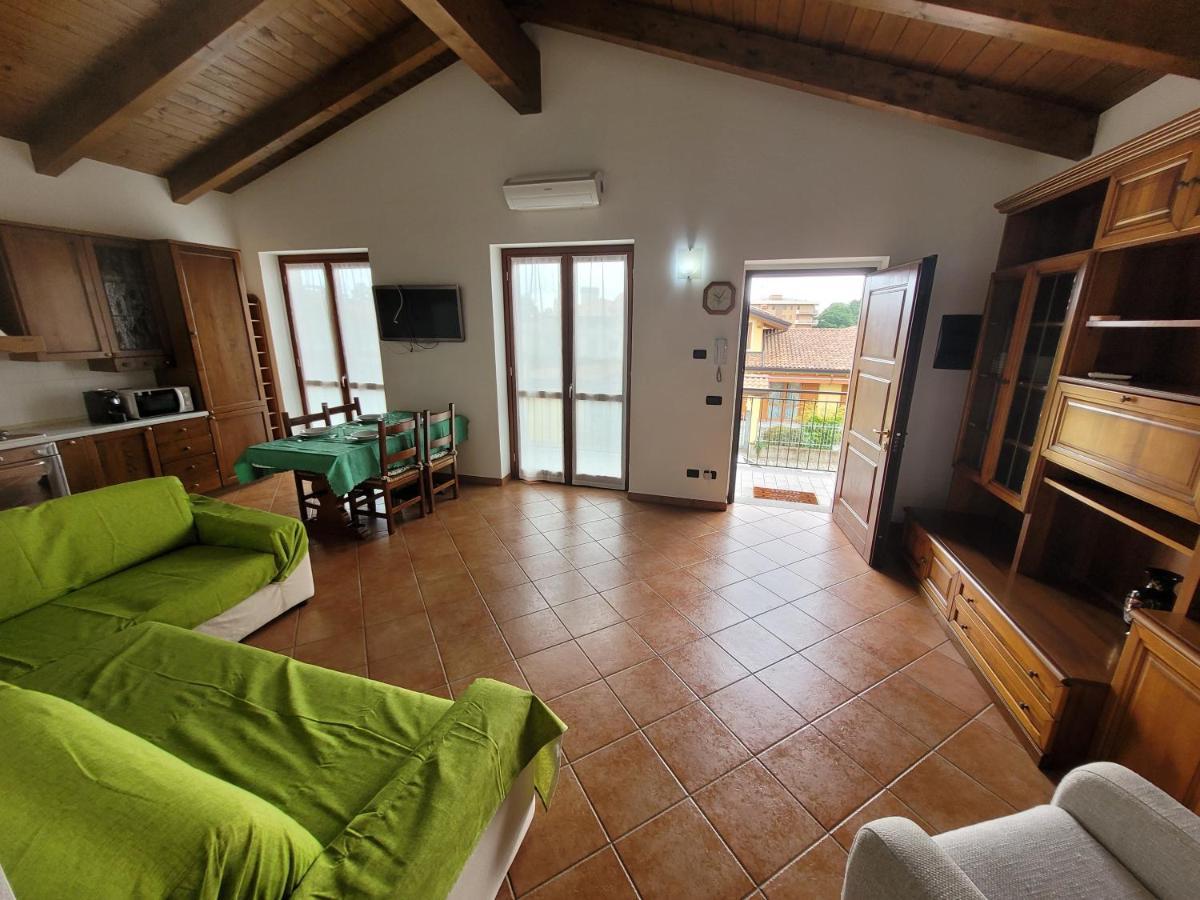 Casa Nicca Oleggio Exterior foto